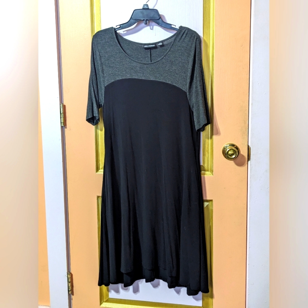 M Nina Leonard 1/3 sleeve color block shift dress with POCKETS